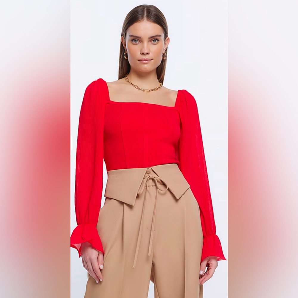 Long sleeve knit top with chiffon sleeves